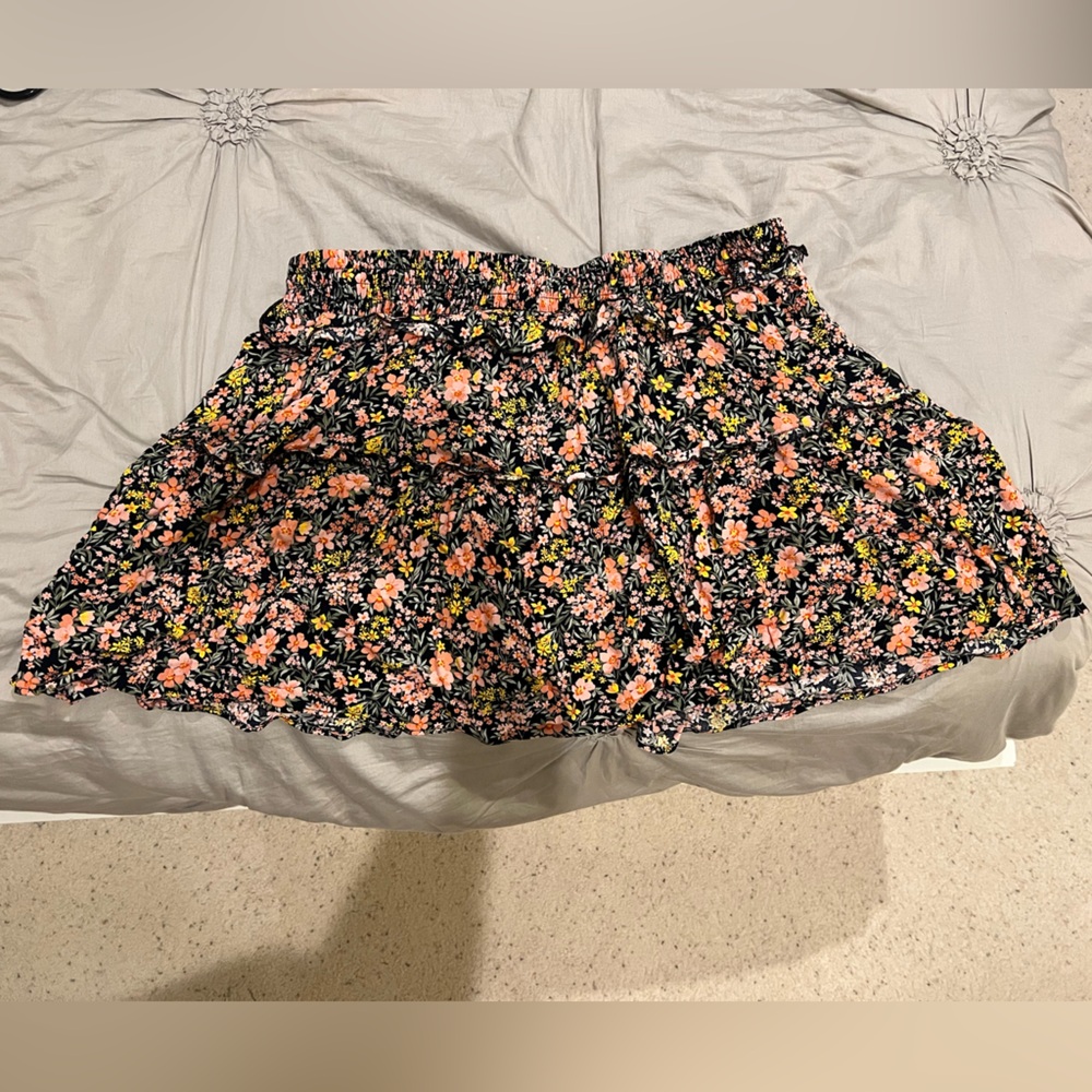 American Eagle Skirt (No Shorts Underneath) Size XL